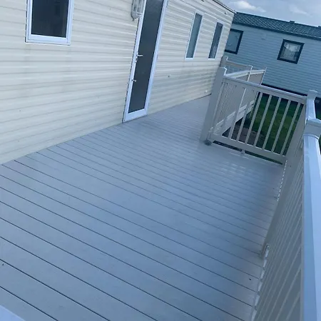 A14 Is A 3 Bedroom Caravan On Whitehouse Leisure Park With Large Decking Abergele Exterior foto