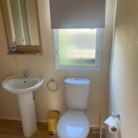 A14 Is A 3 Bedroom Caravan On Whitehouse Leisure Park With Large Decking Abergele Exterior foto